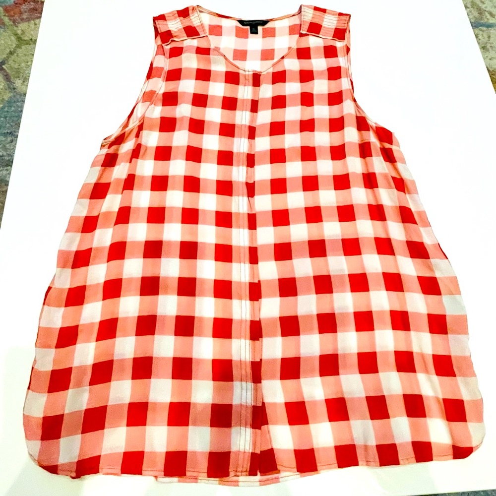 Banana republic gently worn top
